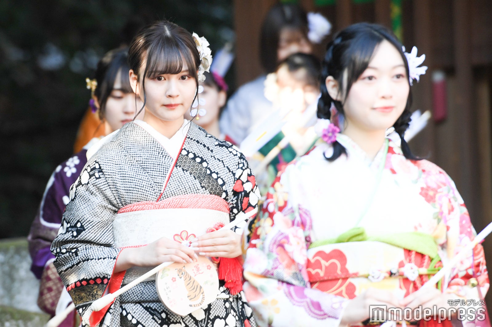 中村麗乃、北川悠理 （C）モデルプレス