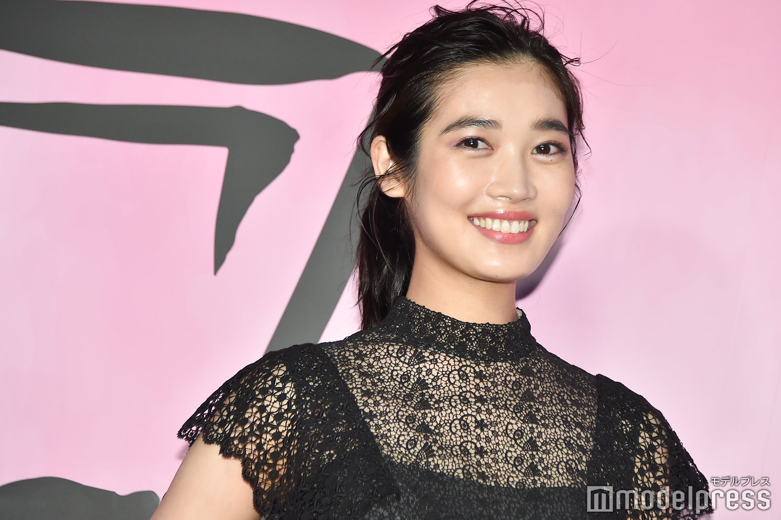 （C）モデルプレス