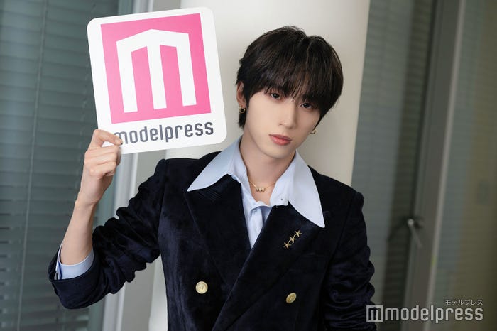 許豊凡/ヤンキーっぽいポーズのリクエストに対応(C)モデルプレス