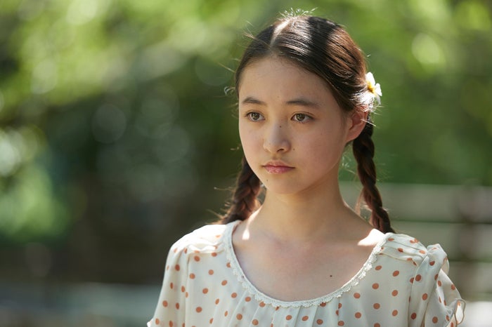 注目の人物 佐々木希 早見あかりと美人三姉妹役 圧倒的美貌の13歳 宮野陽名が飛躍の予感 モデルプレス 注目の人物 佐々木希 早見あかりと美人三姉妹役 圧倒的美貌の13歳 宮野陽名が飛躍の予感 モデルプレス