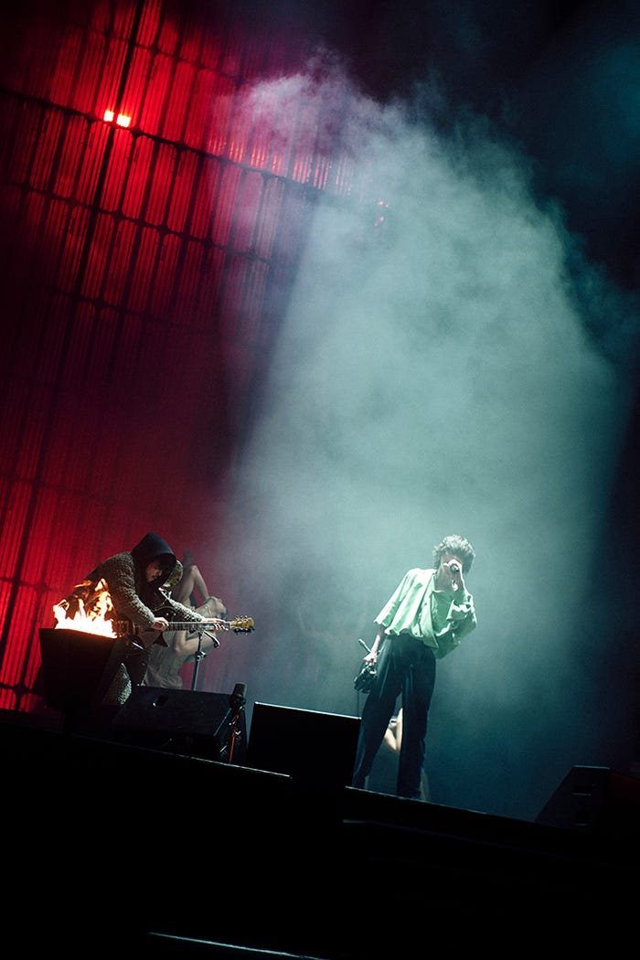 米津玄師/「米津玄師 2022 TOUR/変身」の様子(C)太田好治/立脇卓/横山マサト/八尾武志