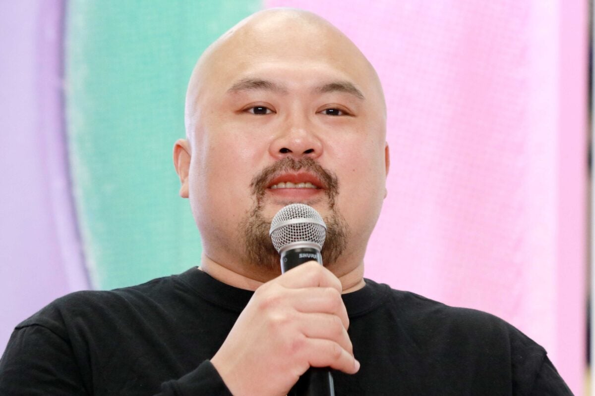 鬼越・良ちゃん、元アイドル妻の奔放な“私生活”暴露され苦笑 「大学生と飲み会」「2：2でスキー」