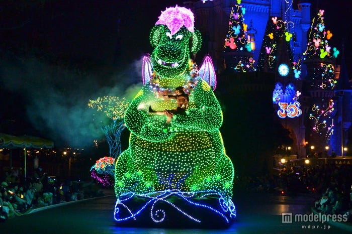 「東京ディズニーランド・エレクトリカルパレード・ドリームライツ」/リニューアルした「ピートとドラゴン」