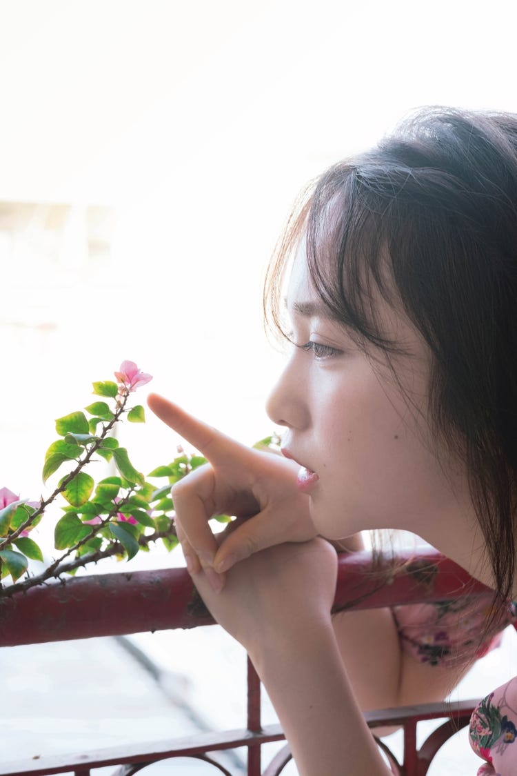 小嶋真子アイコラ 