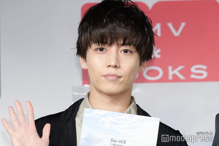 岩岡徹(C)モデルプレス