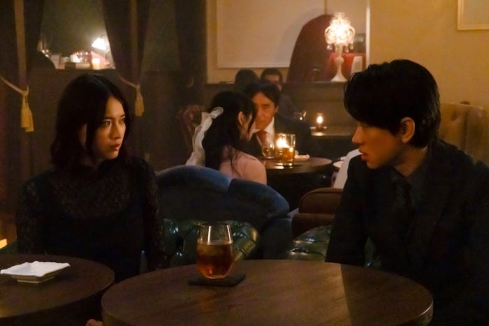 茅島みずき、横山裕「スキャンダルイブ」第4話(C)AbemaTV,Inc.