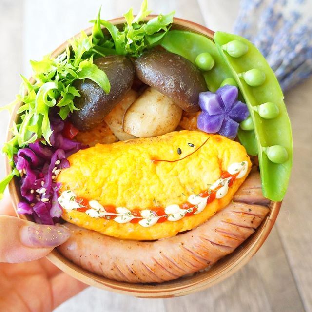 オムライス弁当の上手な詰め方って 崩れにく綺麗に包むコツをご紹介 モデルプレス