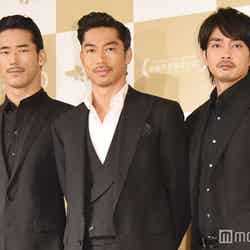 映画「たたら侍」凱旋記者会見に出席した（左から）小林直己、AKIRA、青柳翔 (C)モデルプレス