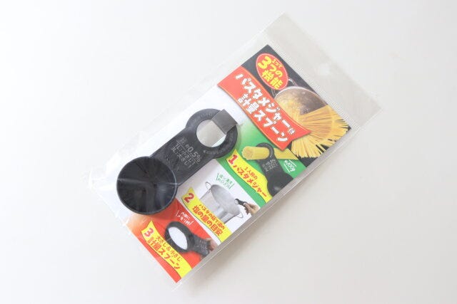 パスタメジャー付計量スプーン　キッチングッズ