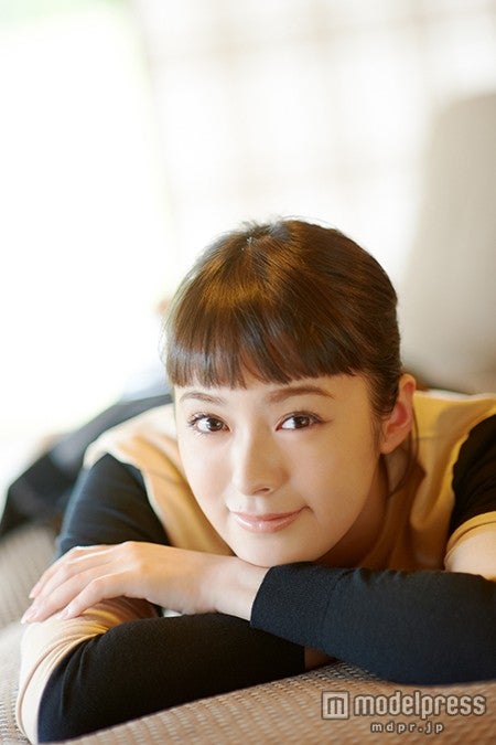 貫地谷しほりが次々に男性とデート「等身大のギリギリ感を楽しみたい」