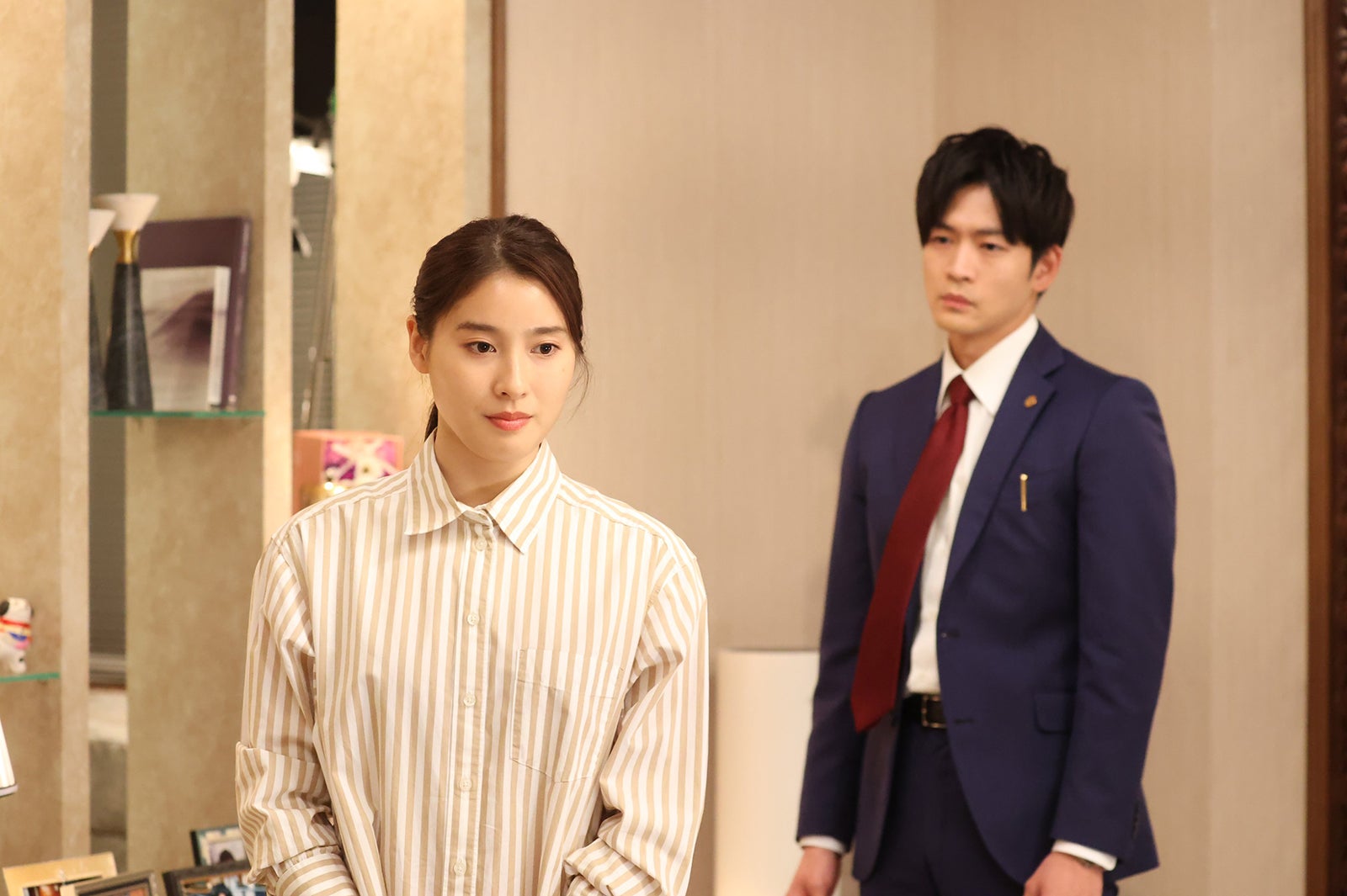 「やんごとなき一族」健太（松下洸平）、眠る佐都（土屋太鳳）に優しくキス 髪をかける仕草にも「ずる過ぎ」の声