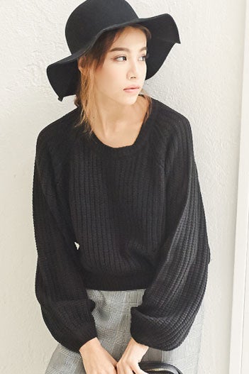 畦編み袖ボリュームニットトップス「Re:EDIT by GALSTAR」2,698円（税込）／画像提供：Re:EDIT by GALSTAR