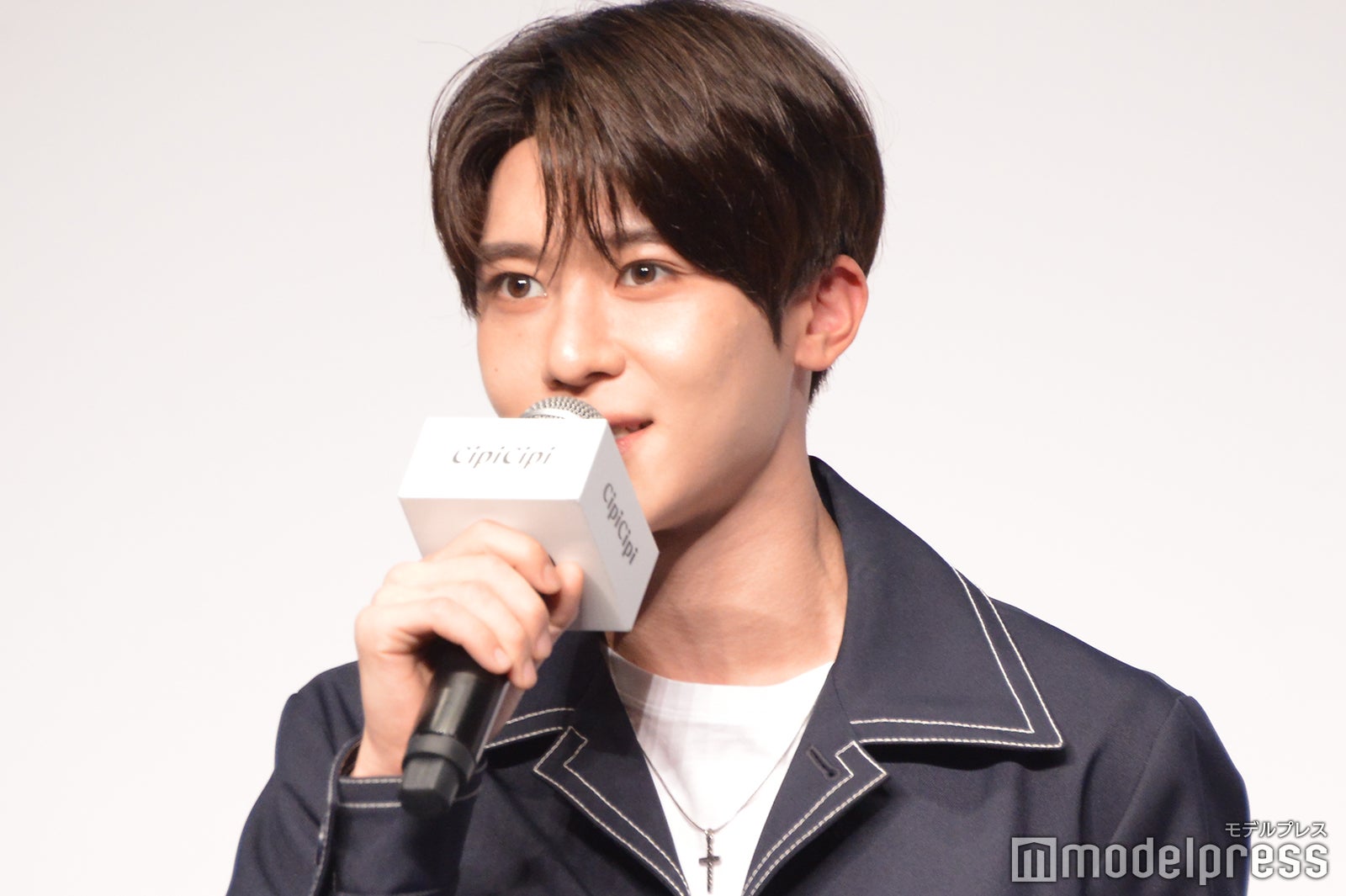 シオン（C）モデルプレス