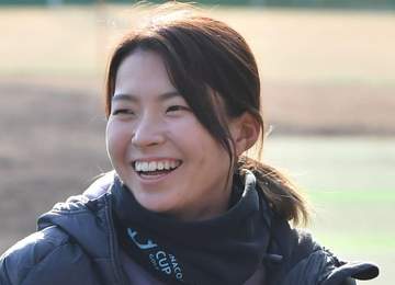 渋野日向子にLPGAも大注目 異例の到着映像公開「ニックネームに相応しく」笑顔全開でクラブハウスへ 3番でバーディー奪取