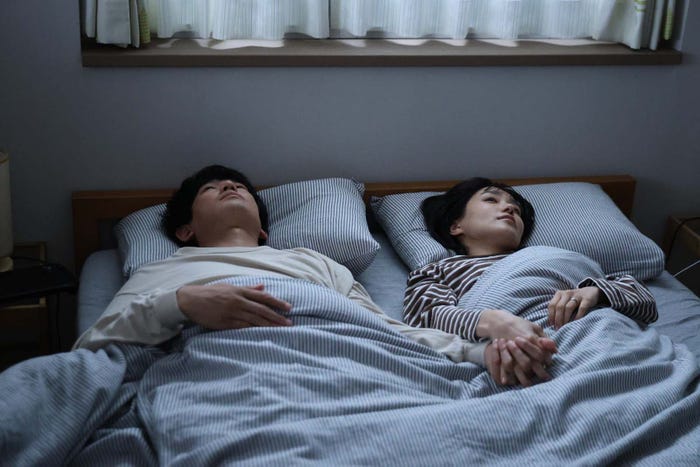 永山瑛太、奈緒「あなたがしてくれなくても」第6話より(C)フジテレビ