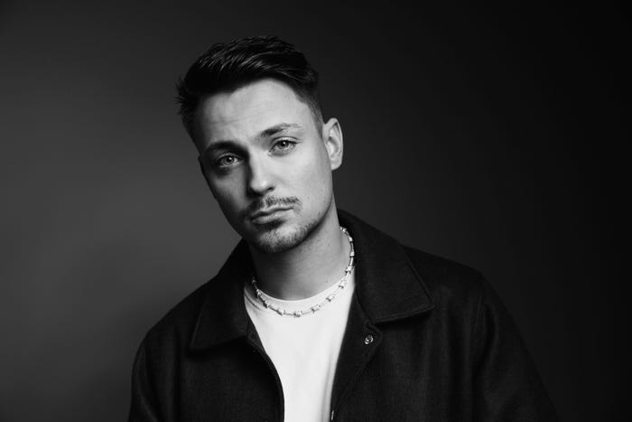 Julian Jordan (ジュリアン・ジョーダン) (提供写真)