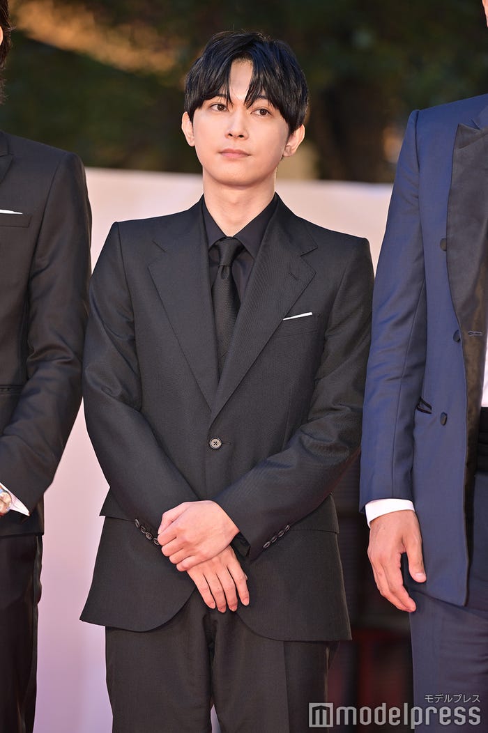 吉沢亮(C)モデルプレス