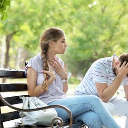 もう会いたくない 惚れた女性でも男性のプライドが傷ついてしまう一言 モデルプレス