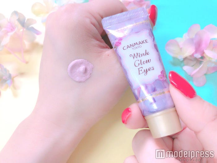 なめからなテクスチャー(C)モデルプレス