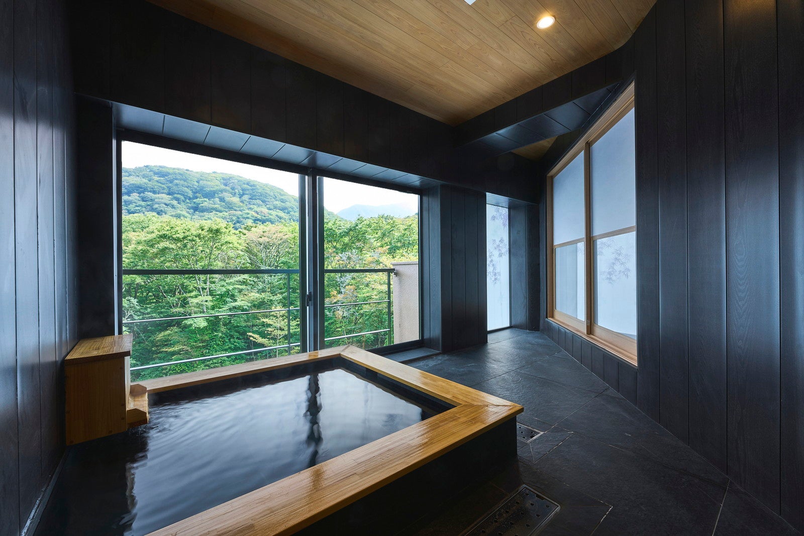 箱根ひばり乃（提供写真）