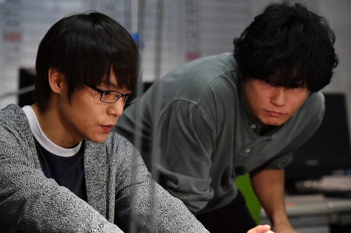 窪田正孝、井浦新/「アンナチュラル」第2話より(C)TBS