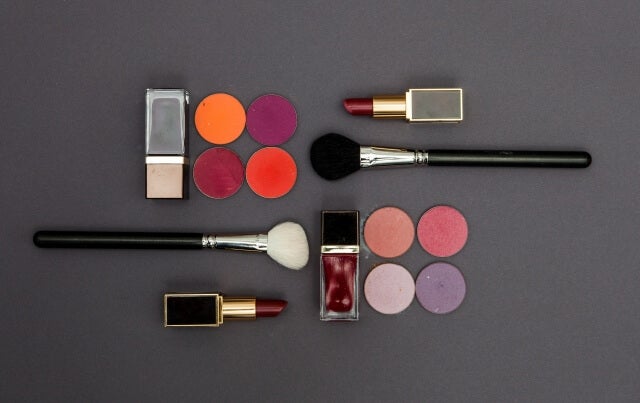 これだけでOK！簡単ゾンビメイク方法