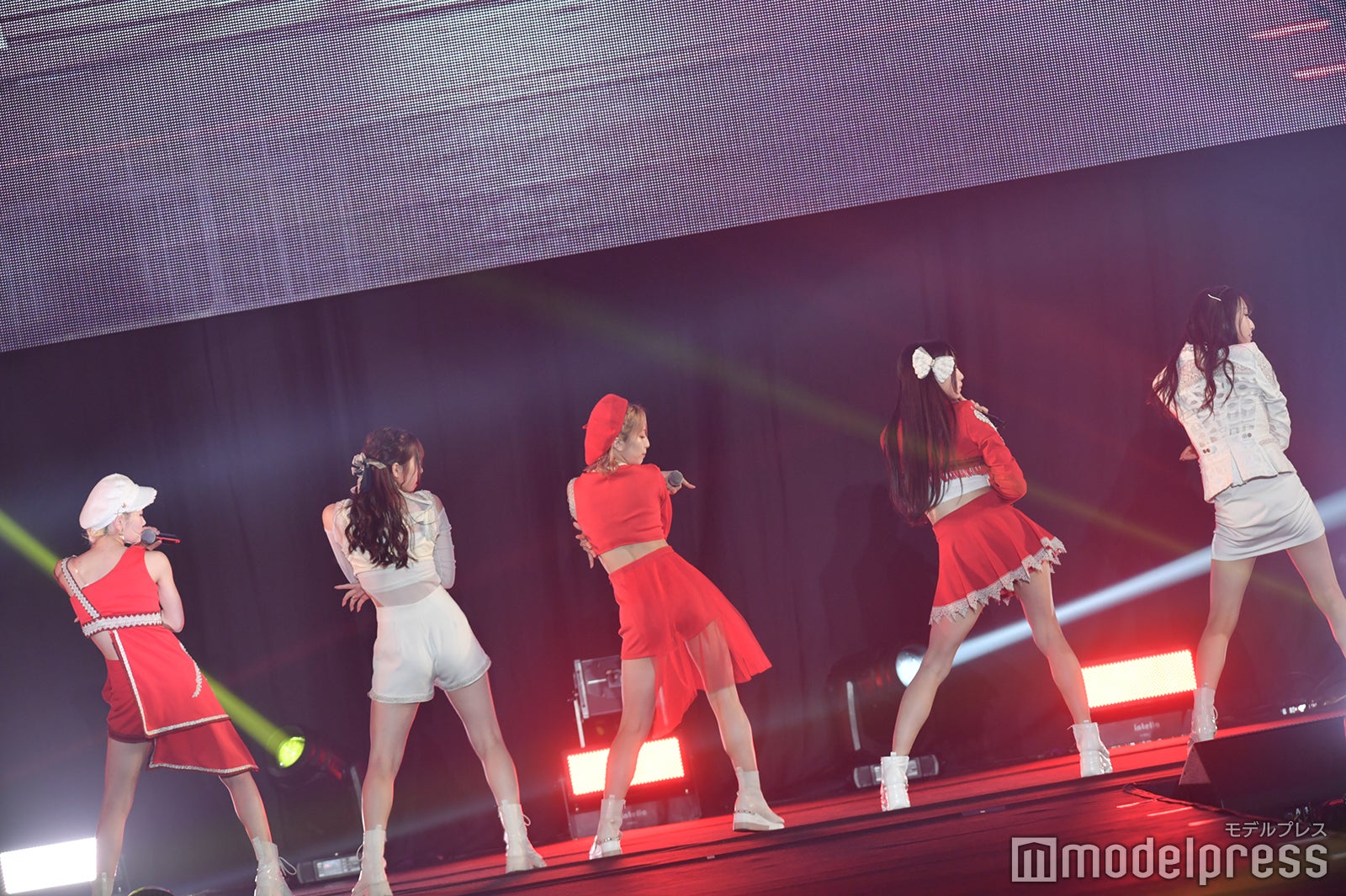 （C）モデルプレス