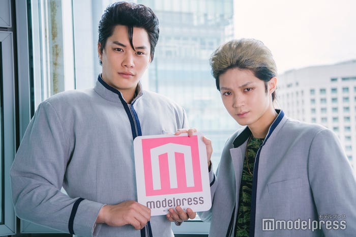鈴木伸之、磯村勇斗(C)モデルプレス