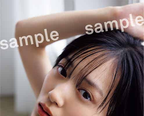 乃木坂46山下美月、胸元チラリ 2nd写真集全16種の書店限定ポストカード解禁<ヒロイン>