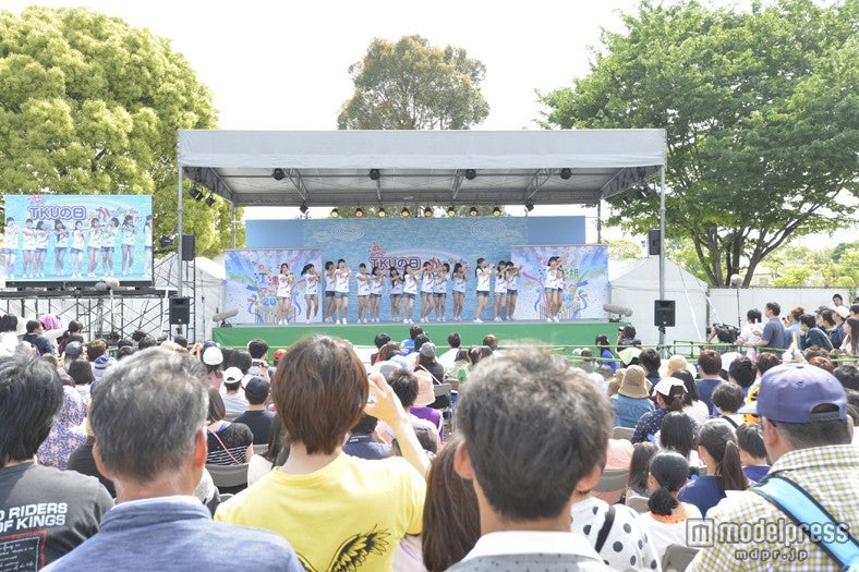 AKB48、チーム8（C）AKS