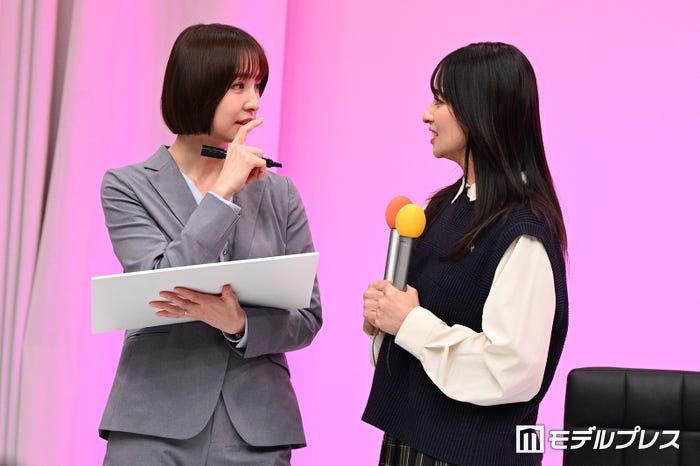 篠田麻里子、水崎綾女(C)モデルプレス