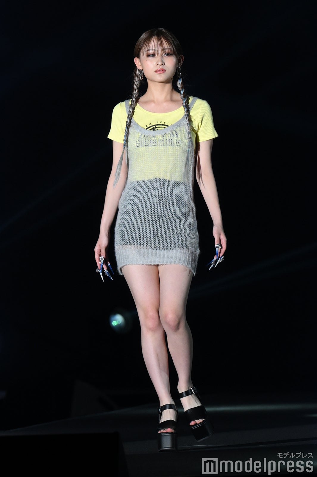 （C）モデルプレス