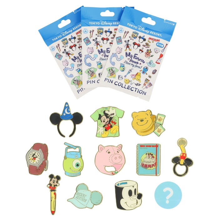 ピンバッジセット¥1,300(C)Disney