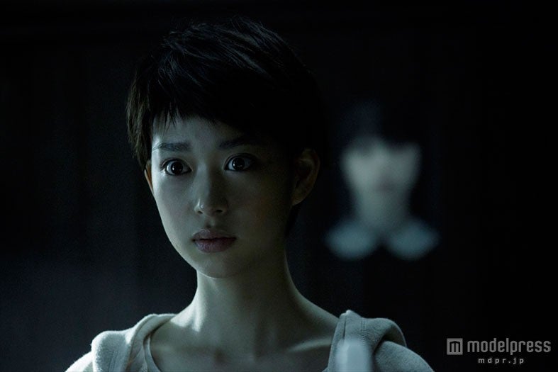 （C）2014『劇場版　零～ゼロ～』製作委員会