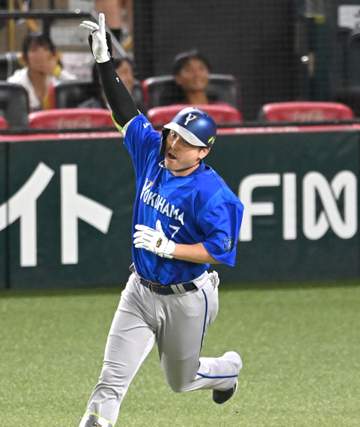 崖っぷちのDeNA 初回に佐野が先制2ラン 「最高の結果になって良かったデスターシャ！」と少し興奮気味