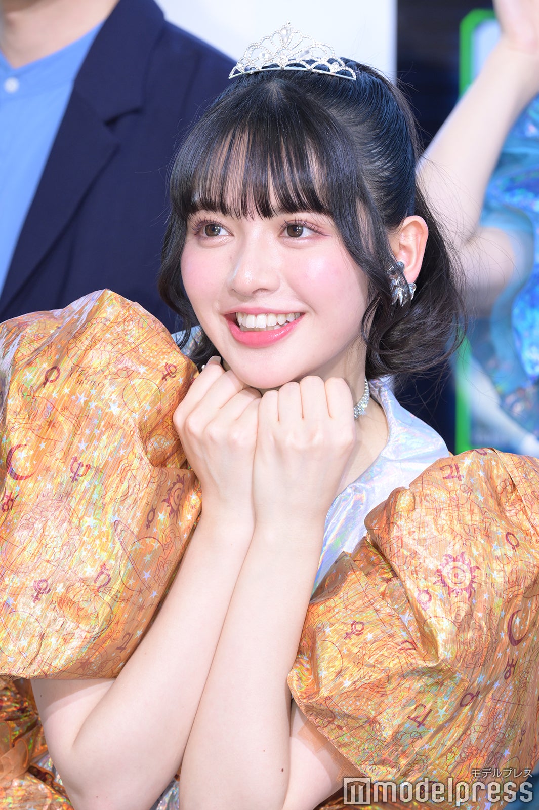 鎮西寿々歌／FRUITS ZIPPE（C）モデルプレス