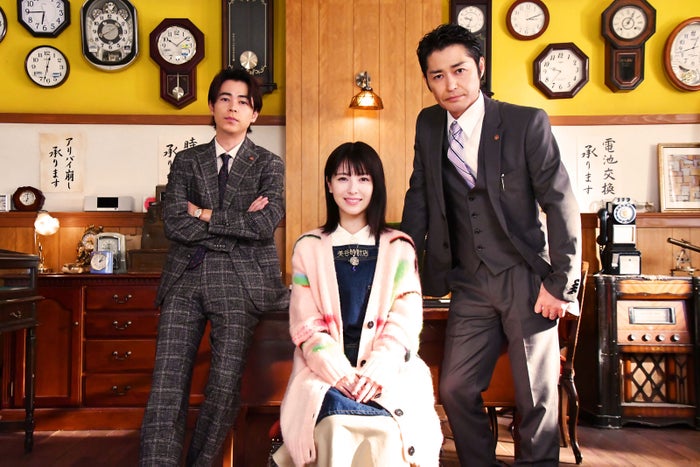 浜辺美波主演「アリバイ崩し承ります」4年ぶりSPドラマでカムバック 成田凌・安田顕ら出演者発表＜アリバイ崩し承ります＞