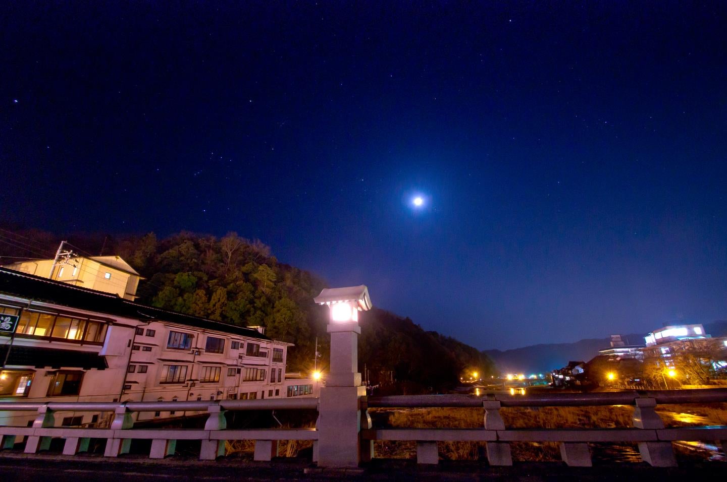 ロマンチックな星空が広がっています （提供写真）