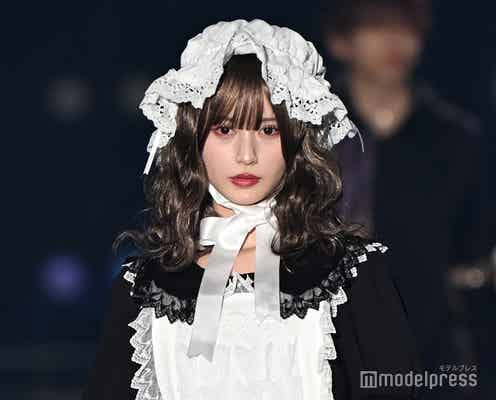 元NMB48山本望叶、ミニ丈レーストップスでウエストのぞく “上京1ヶ月”街中ショットに「可愛すぎる」「色白で綺麗」の声