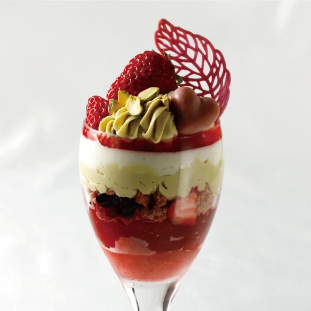 【京都だけ】LIPTONティーハウスから旬の京いちご使用の「スペシャルパフェ」が登場♡