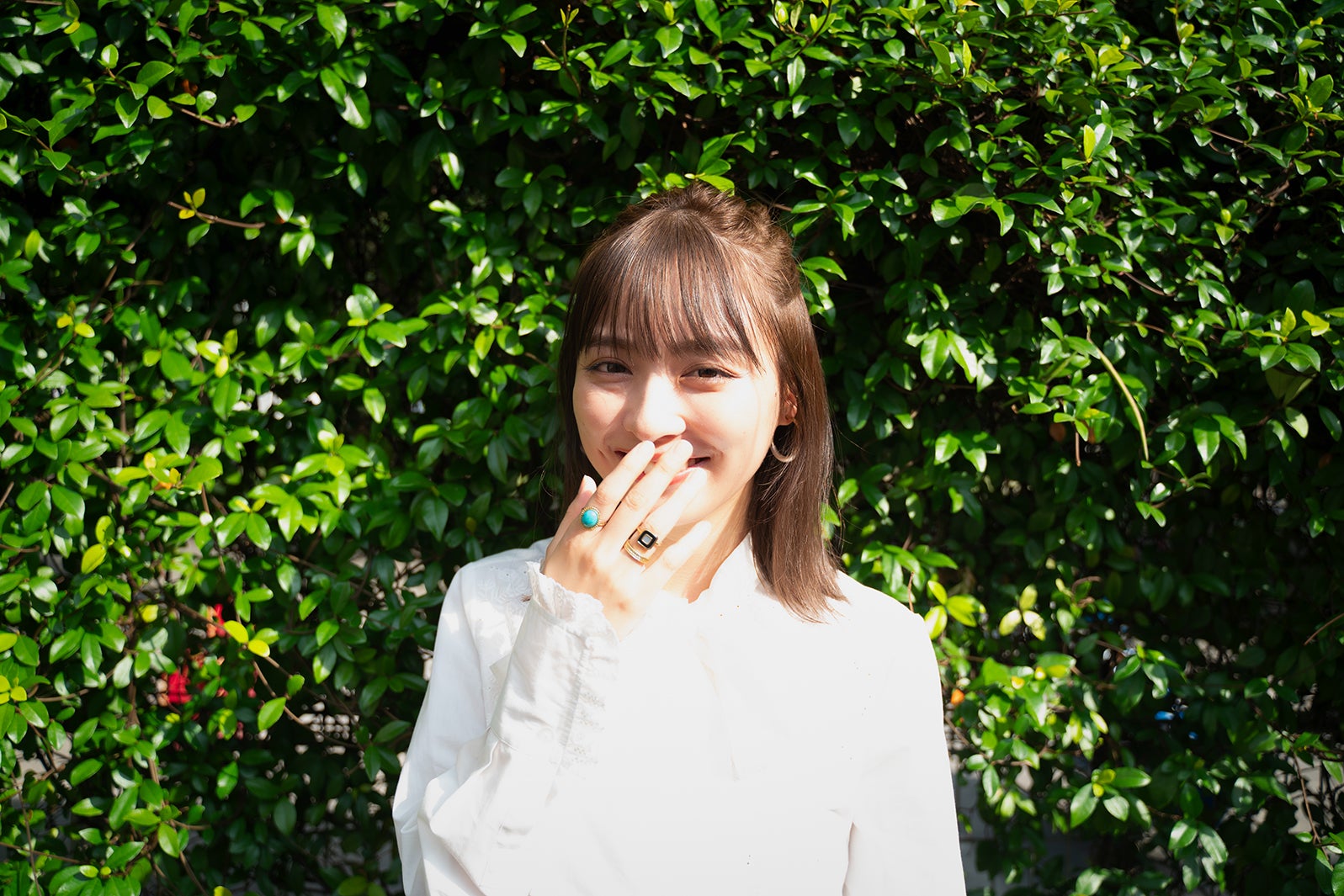 内田理央／撮影：中山駿