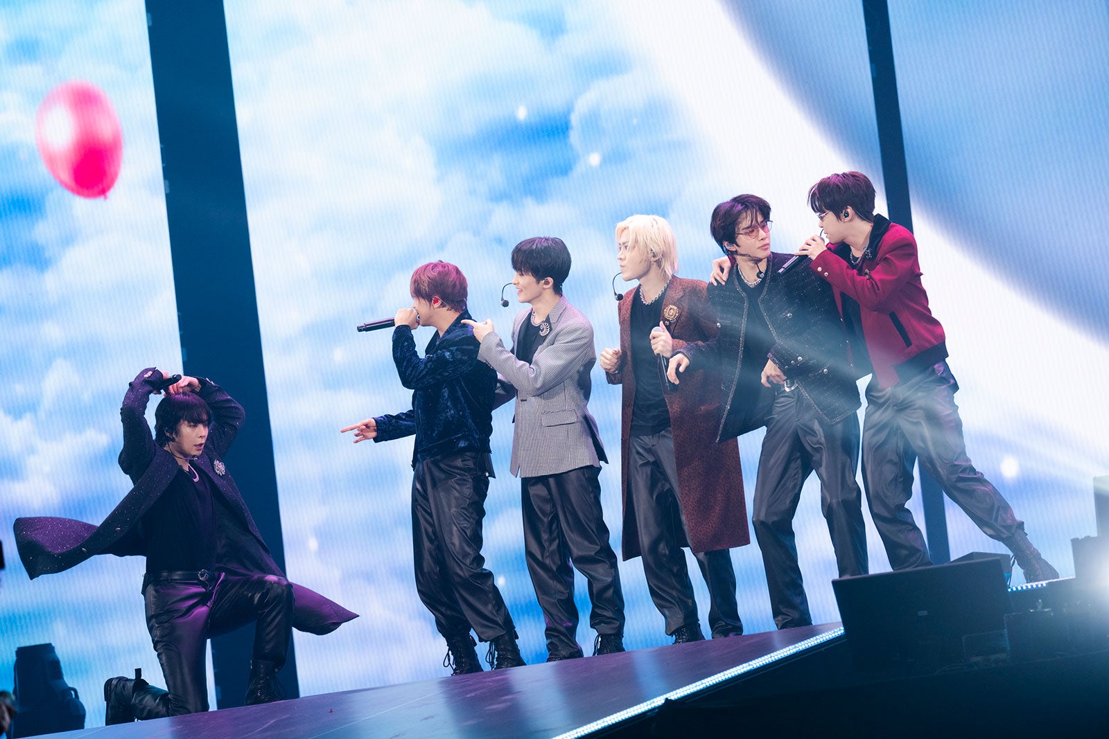 「NCT 127 4TH TOUR ’NEO CITY：JAPAN - THE MOMENTUM’」より（C）田中聖太郎写真事務所_Seitaro Tanaka Photo Office