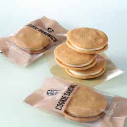 G＆G ミルククリームクッキーサンド¥225／画像提供：スターバックス コーヒー ジャパン