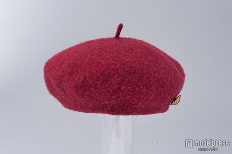 TDS：ベレー帽￥3300（C）Disney