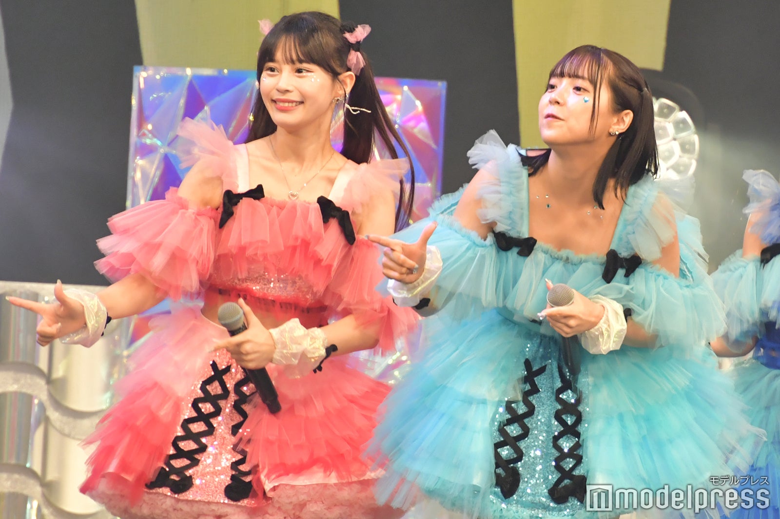 村川緋杏、福山梨乃 （C）モデルプレス