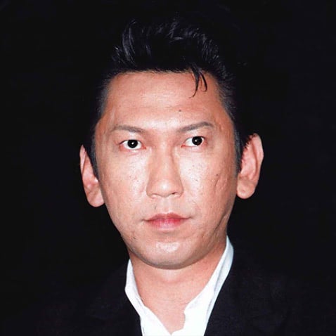 ロックは反権力であるべきなのか 布袋寅泰の"投稿削除"が広げた論争の行方