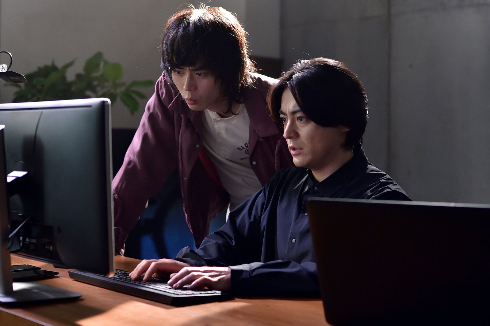 山田孝之＆菅田将暉、秘密の裏仕事人に「dele」＜第1話あらすじ＞