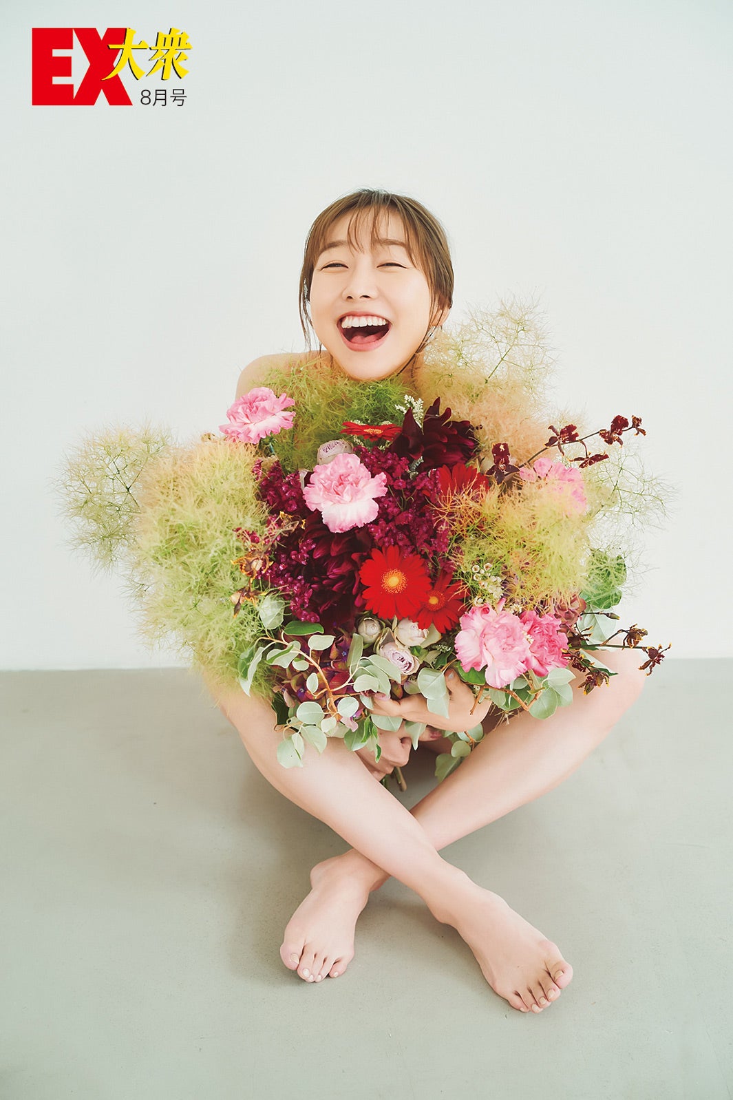 SKE48須田亜香里、2022年雑誌での初水着グラビア 卒業の集大成で大人の