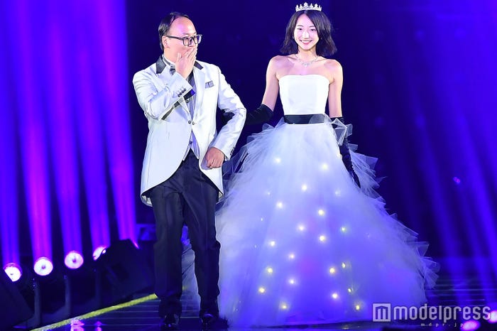 たかし、武田玲奈 (C)モデルプレス