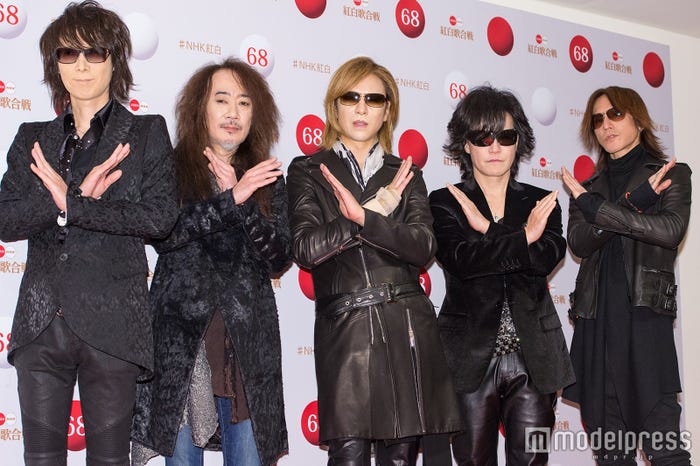 X JAPAN(左から)HEATH、PATA、YOSHIKI、Toshl、SUGIZO/※写真は囲み取材時(C)モデルプレス